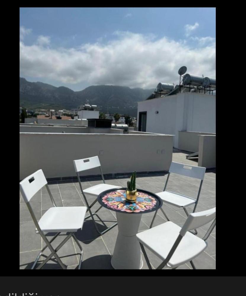 Palmiye Apartment Кирения Екстериор снимка